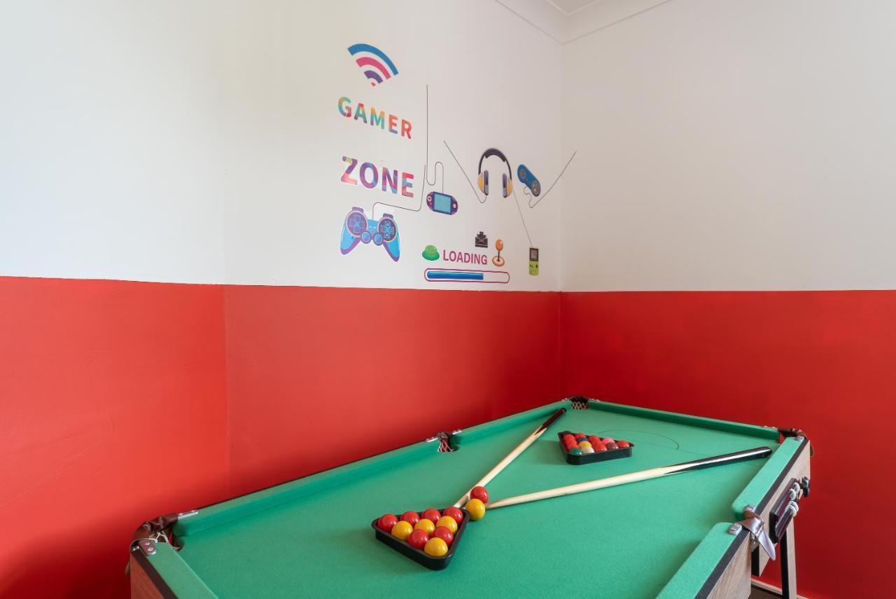Aseda 4 Bedroom Private Parking, Game Zone -Pool Table, Garden Home Kingston upon Hull Extérieur photo