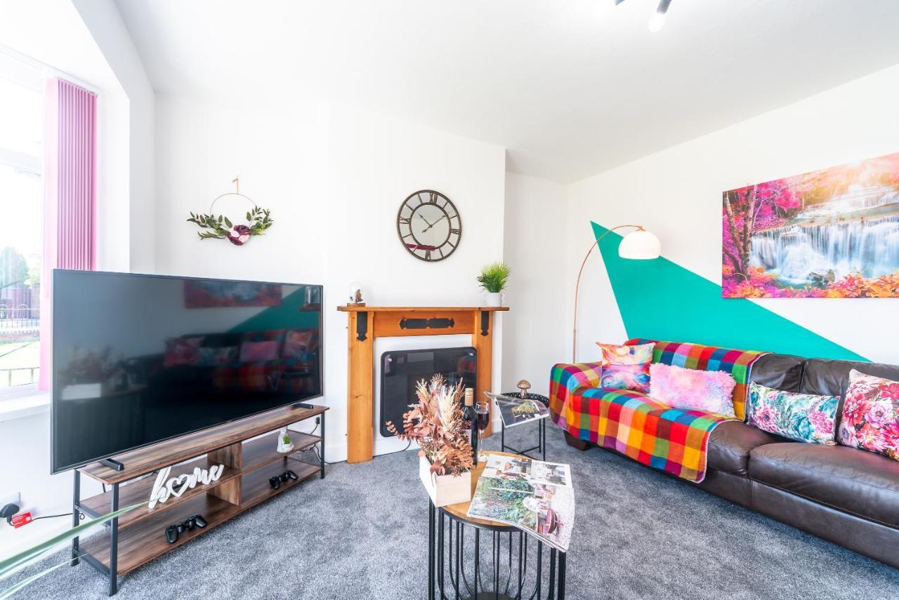 Aseda 4 Bedroom Private Parking, Game Zone -Pool Table, Garden Home Kingston upon Hull Extérieur photo